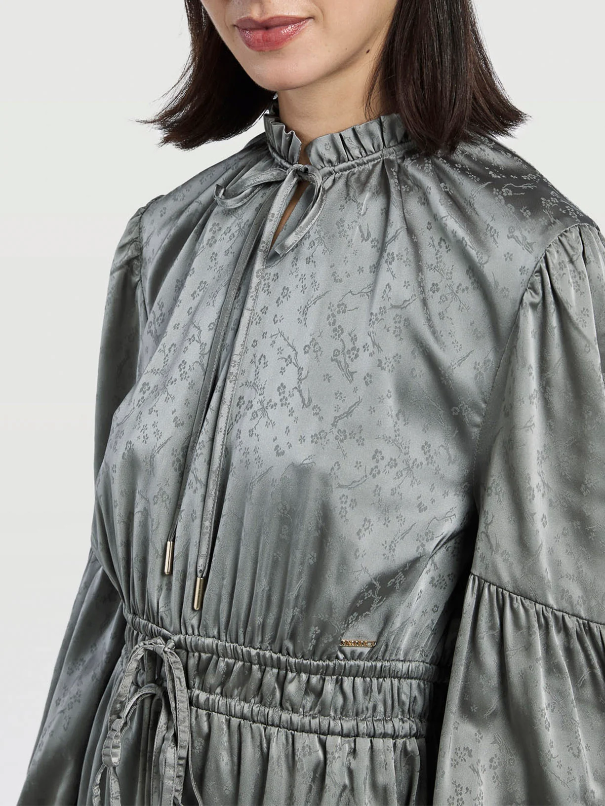 Flower Jacquard Dress - Image 4