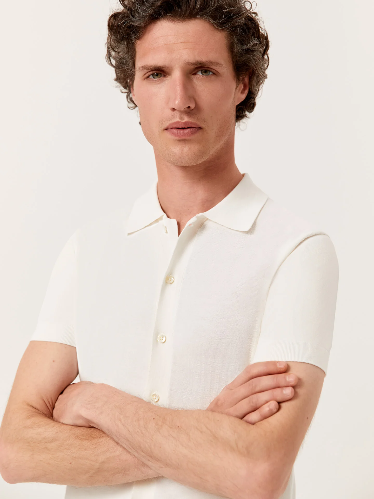 Knitted Shirt With Short Sleeves In Cotton and Silk Blend - Image 8