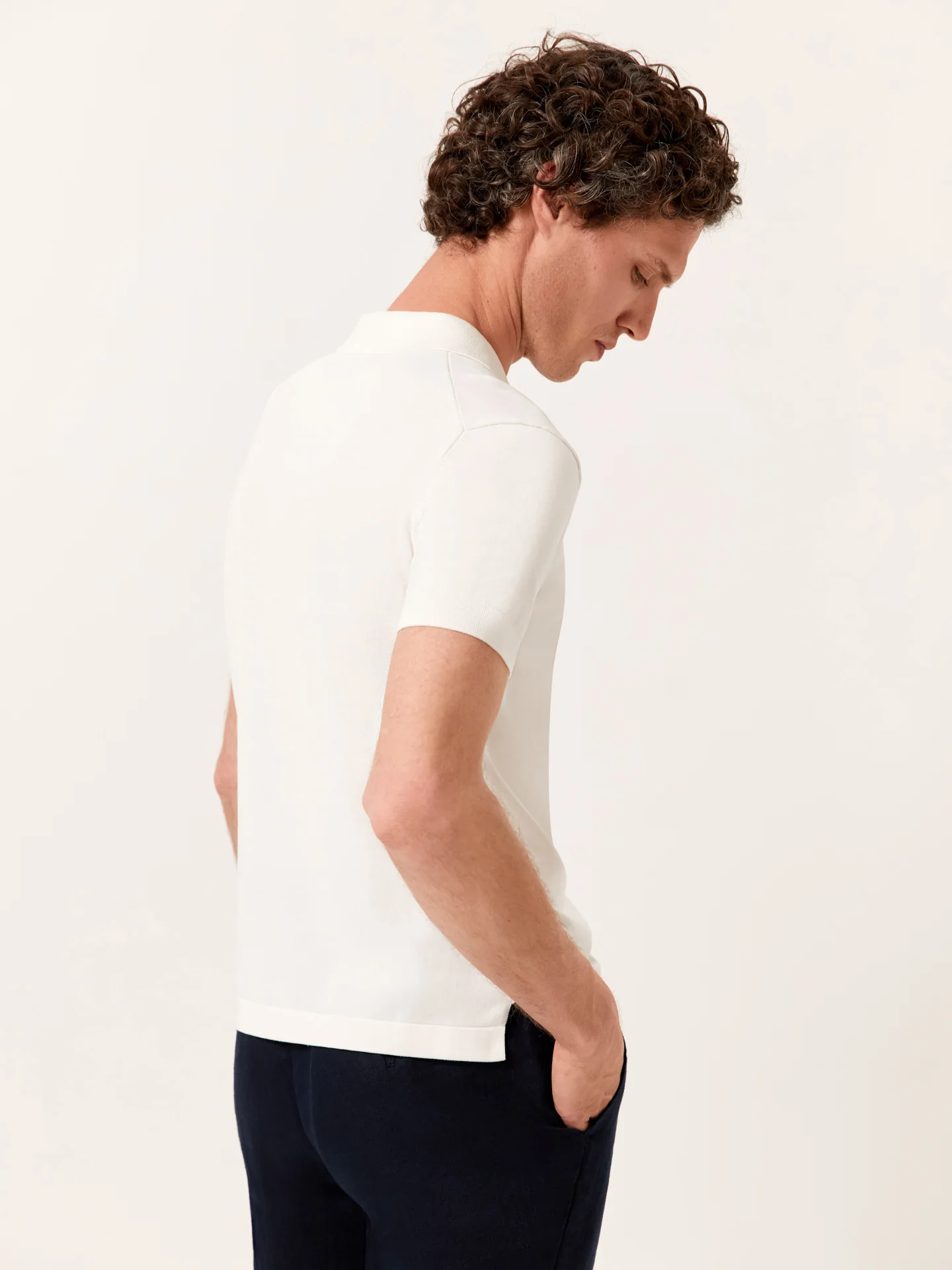 Knitted Shirt With Short Sleeves In Cotton and Silk Blend - Image 9