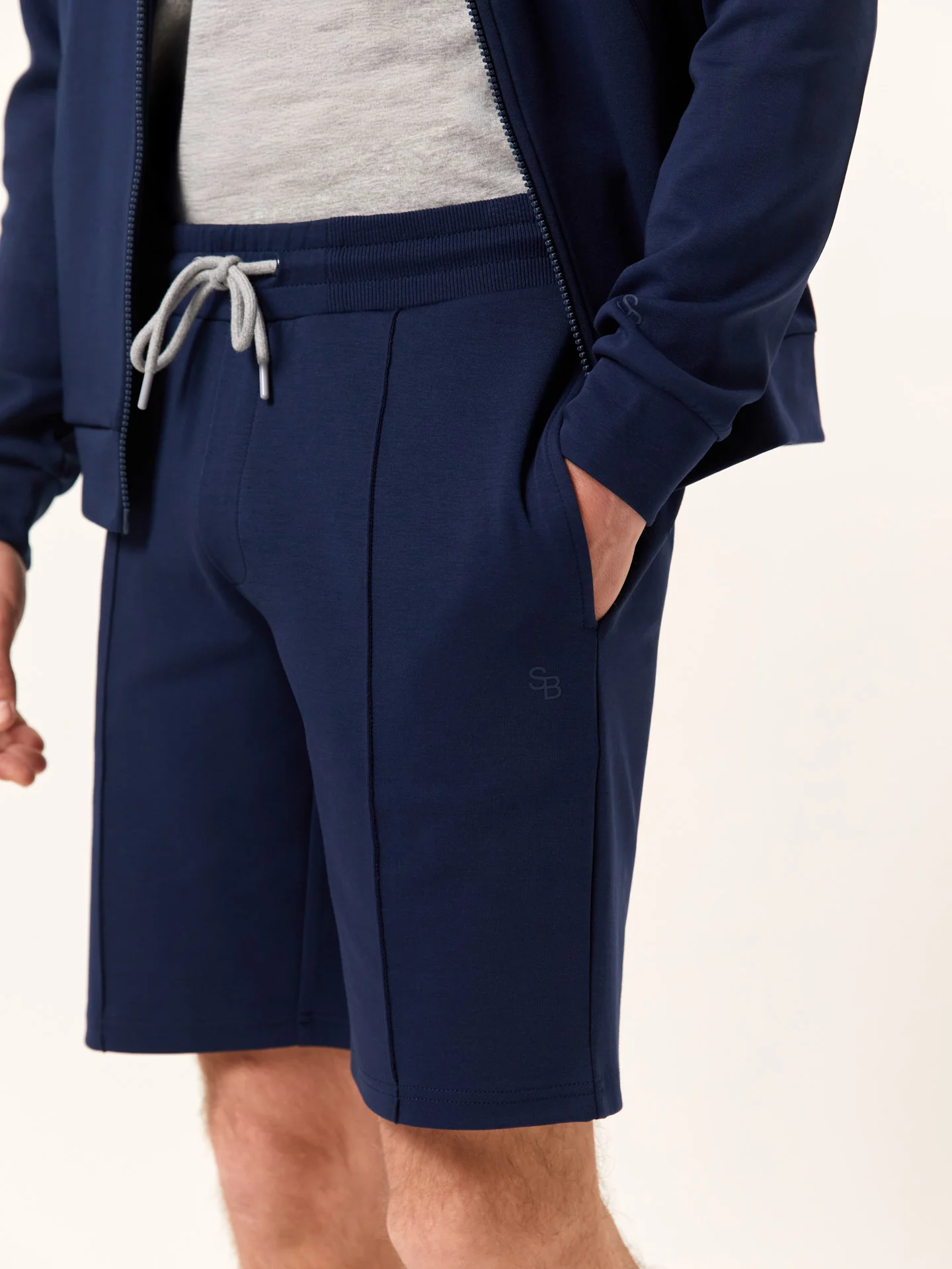 Luxe Leisure Edition sportswear shorts - Image 4