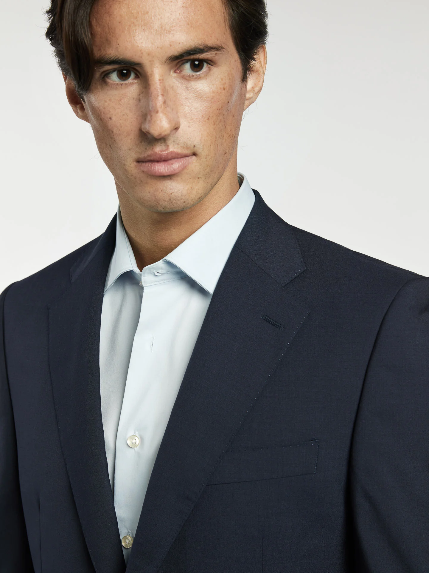 Regular Fit Formal Suit in 100% Wool - Image 5