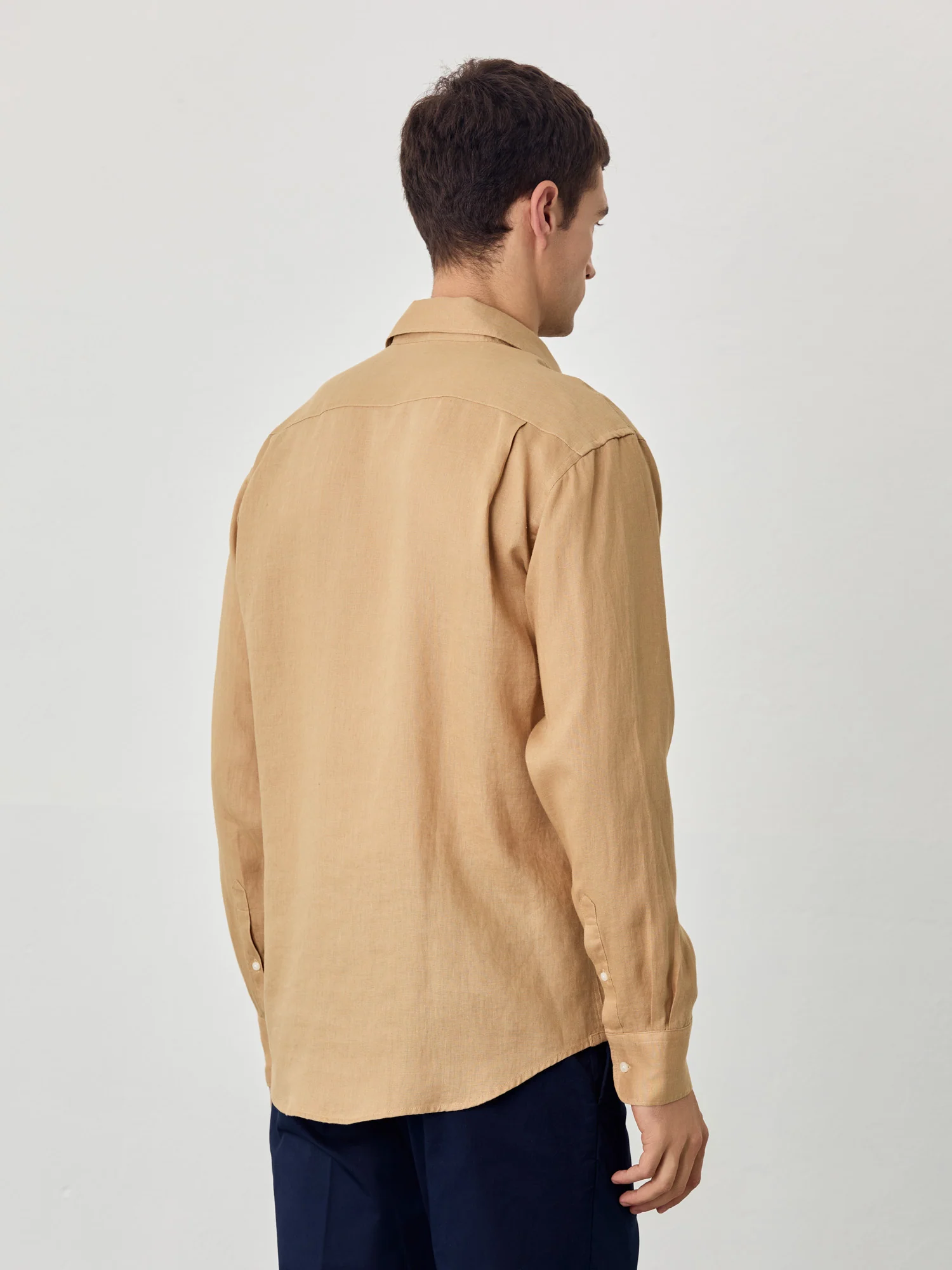 Regular Fit Open Shirt in 100% Linen - Image 4