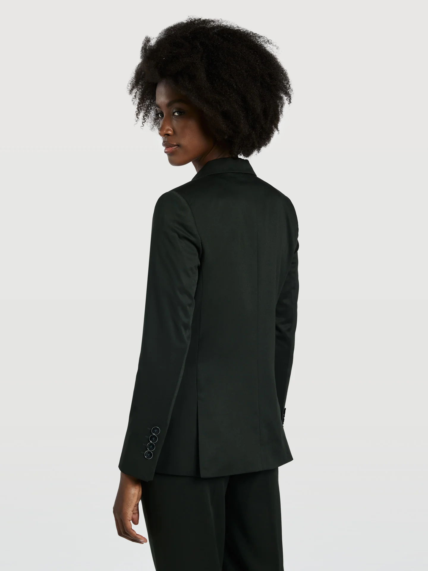 Single-Breasted Suit Blazer - Image 3