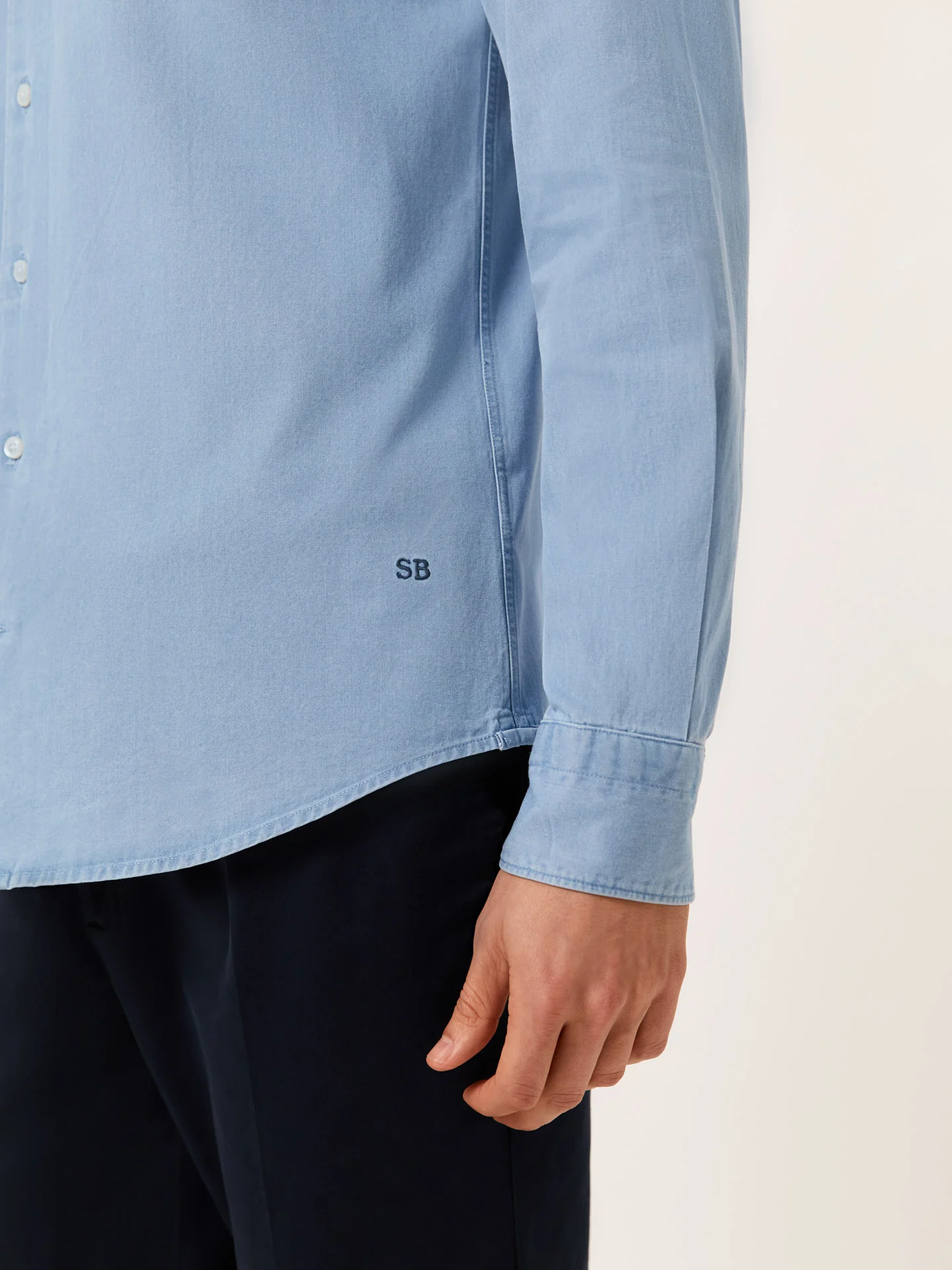 Slim Fit Casual Denim Shirt in 100% Cotton - Image 3