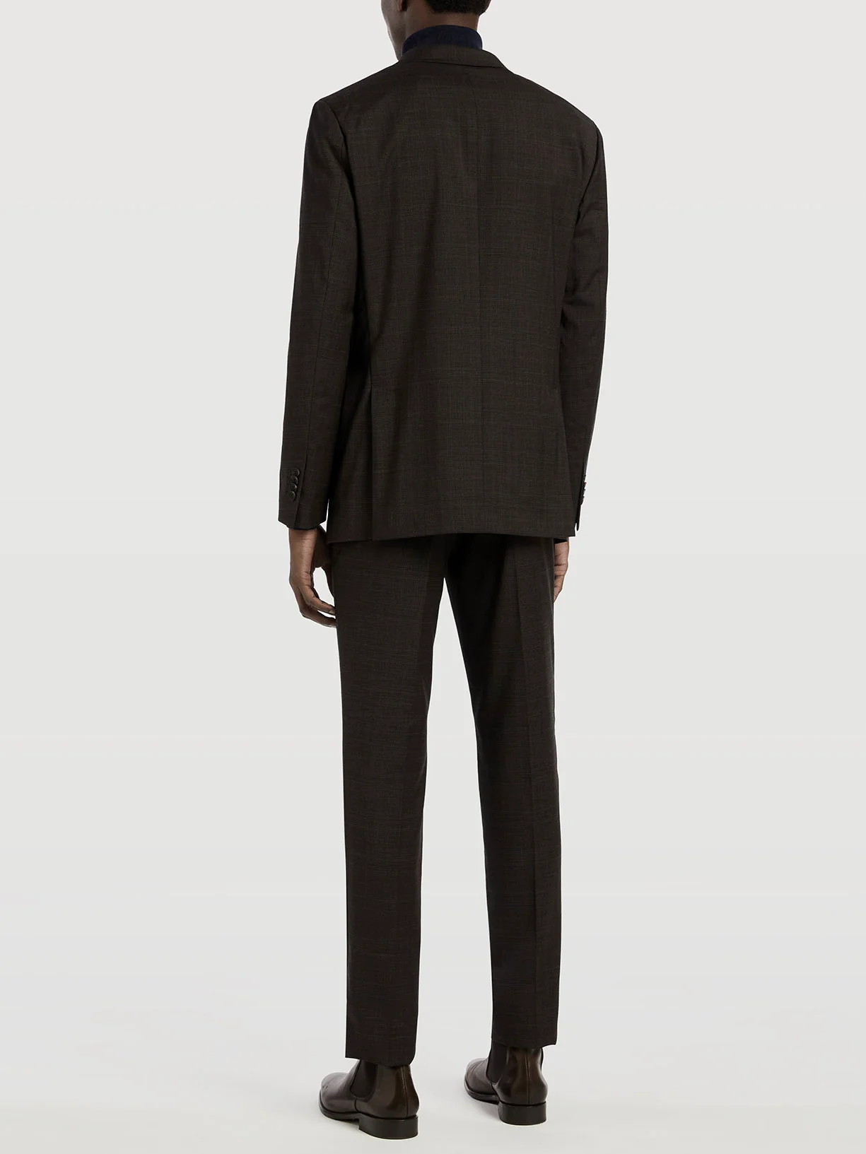 Slim fit performance suit - Image 3