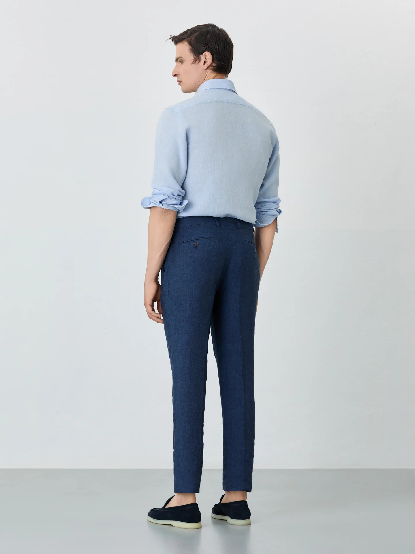 Suit Trousers With Coin Pocket In Linen - Image 3