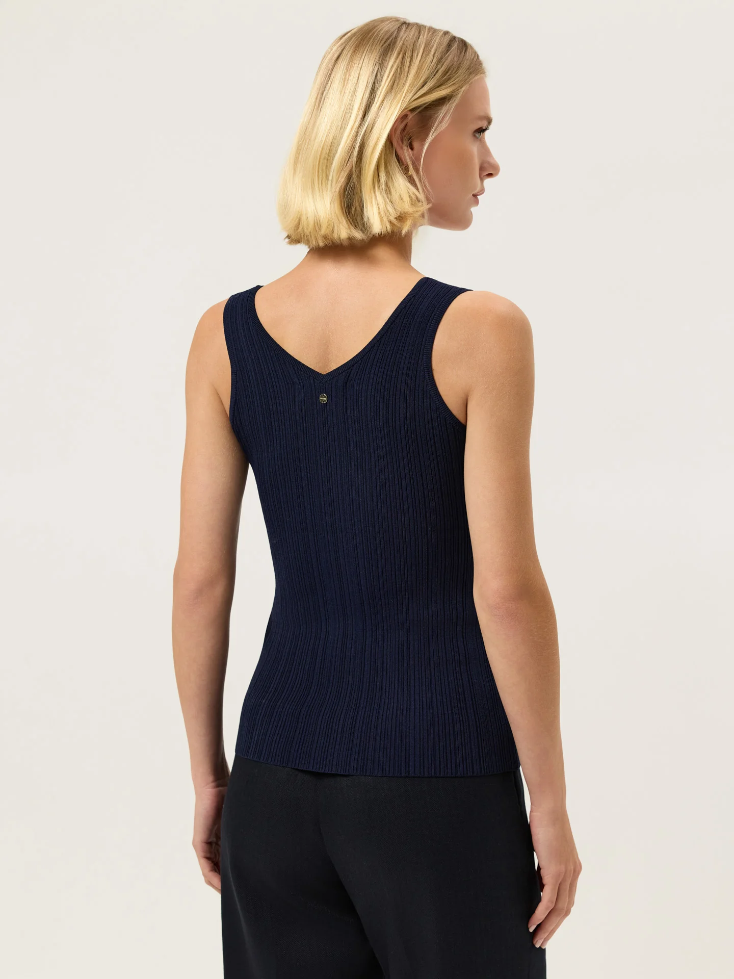 V-Neck Rib Top In Viscose blend With Pointelle Detail - Image 7
